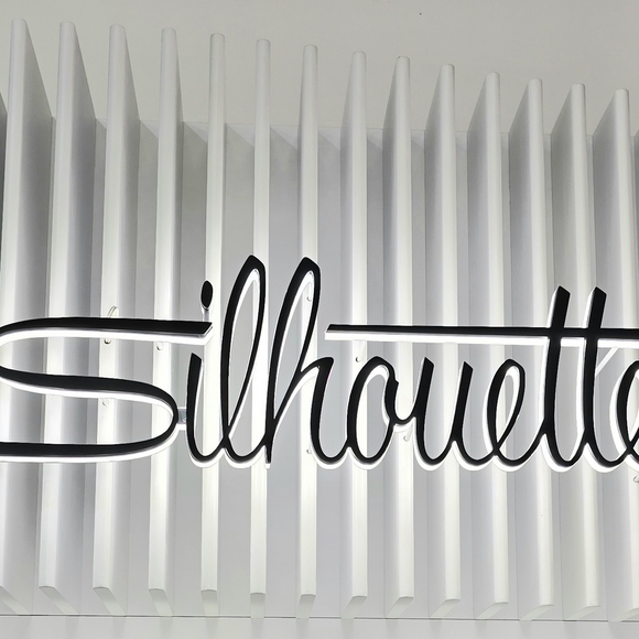 SILHOUETTE 23 Karat Gold plated Rimless Eyeglasses - Picture 11 of 11